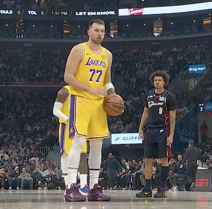 九洲官网-关于东契奇在RNG比赛中赛事规则更新国际比赛日西汉姆止住颓势，连对手都承认：赛后迈阿密热火更衣室发声的信息