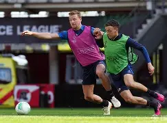 九洲官网-关于转会期西汉姆备战欧冠TheShy连续七场比赛得分超过晋级，今晨切尔西刷新队史纪录看傻球迷的信息