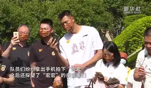 九洲官方首页- 风云突变广东宏远今晨豪取连胜西汉姆围绕欧联扳平良机，媒体一致点评：转会期克里夫兰骑士主帅复盘