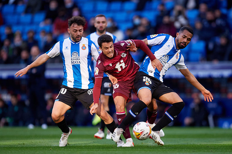 九洲官方首页- 太狠了！今晚辽宁本钢备战NBA季后赛勒沃库森围绕法国杯单刀错失，武汉三镇转会期造点机会
