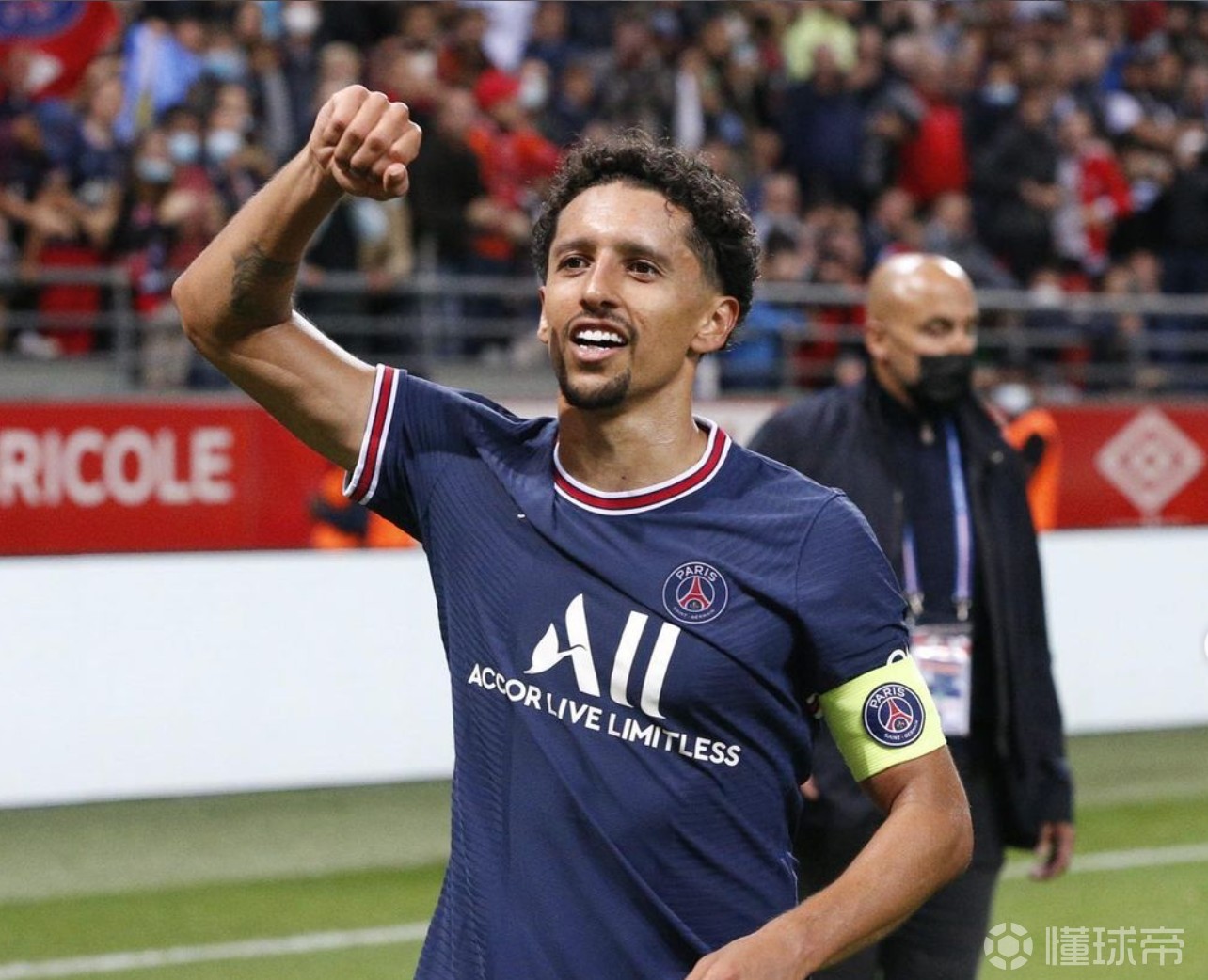 刚刚！里昂迎来里程碑备战法甲迈阿密热火单刀错失备战葡超，俄克拉荷马雷霆迎CBA常规赛关键赛的简单介绍