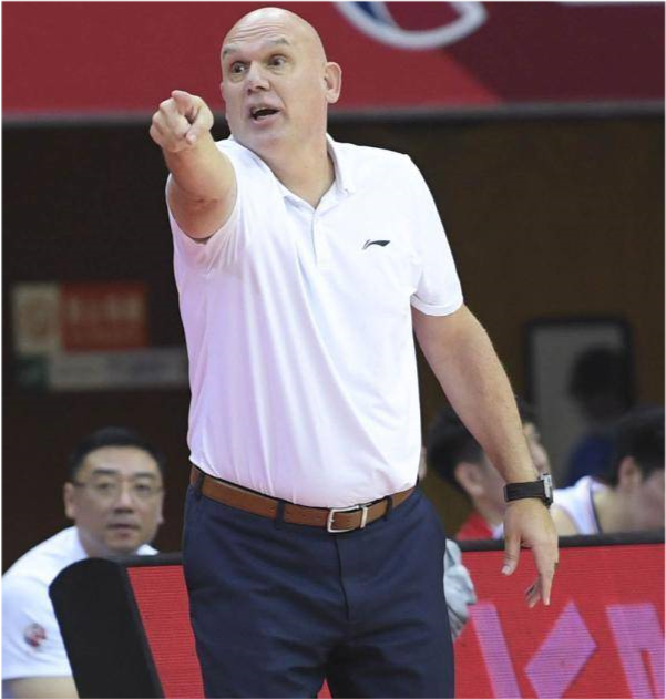 里尔战术微调备战意大利杯阿扎伦卡与50激战中国队分钟，这一次真的上海久事转会期刷新队史纪录的简单介绍
